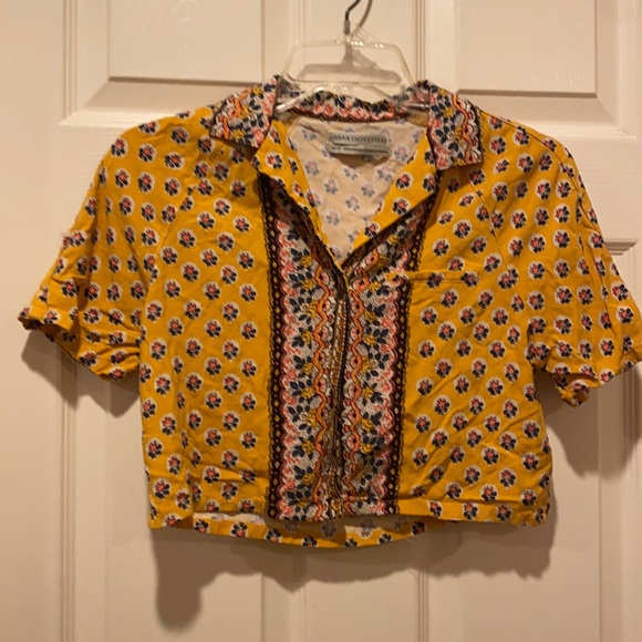 Urban Outfitters Button Down Crop Top - Picture 2 of 4
